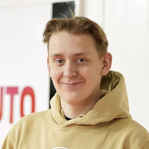 Tomas Mustonen / YR-Auto Oy